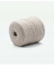 Baby alpaca 34% Merino Extrafine 22% Polyamide 44%