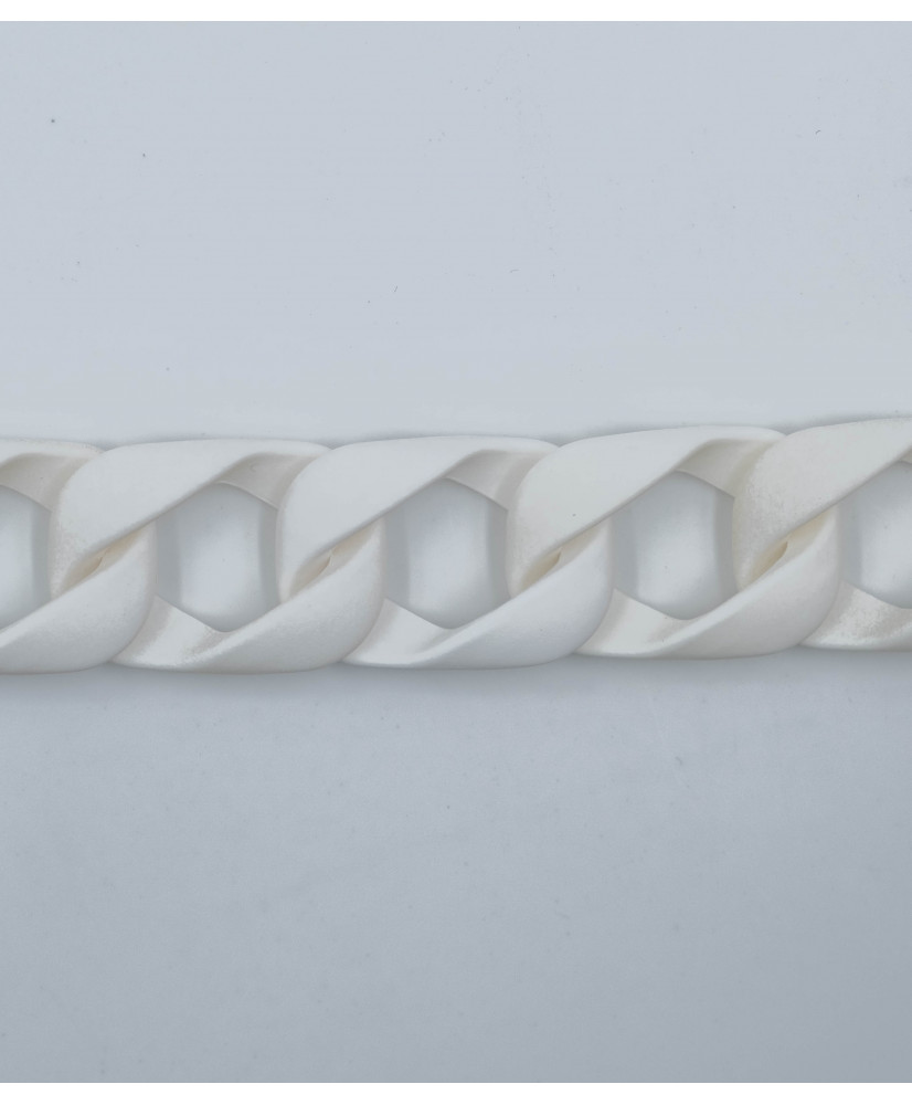 Plastic chain h 2 cm