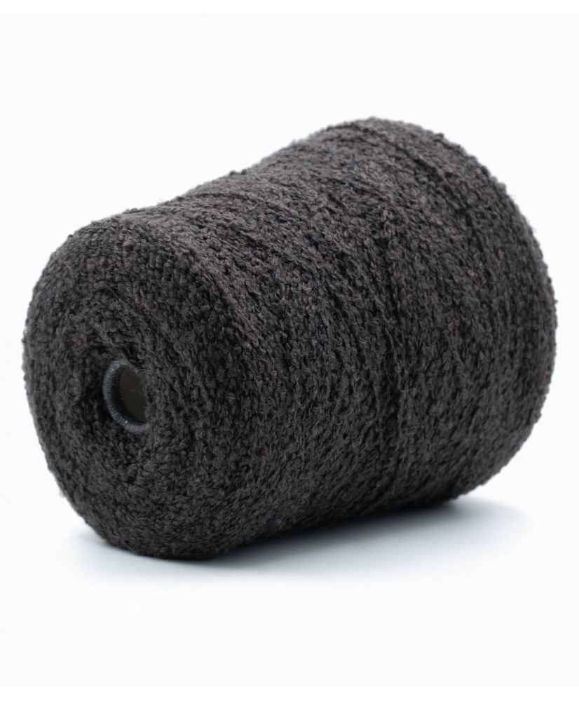 Wool 87% Cashmere 5% Polyamide 8%