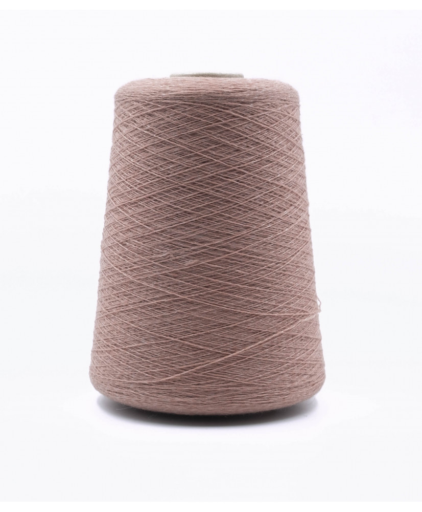 Merino 52% Cashmere 37% Polyamide 11%