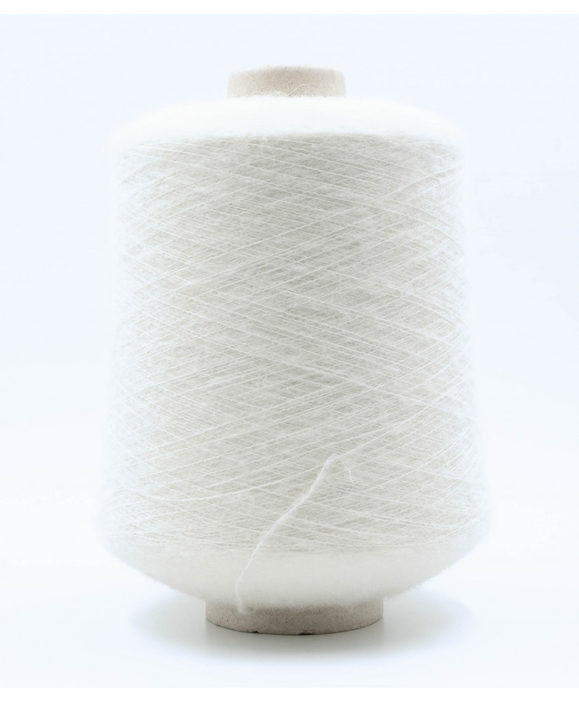 Baby Alpaca Suri 44% Poliammide 32% Merino Extrafine 24%