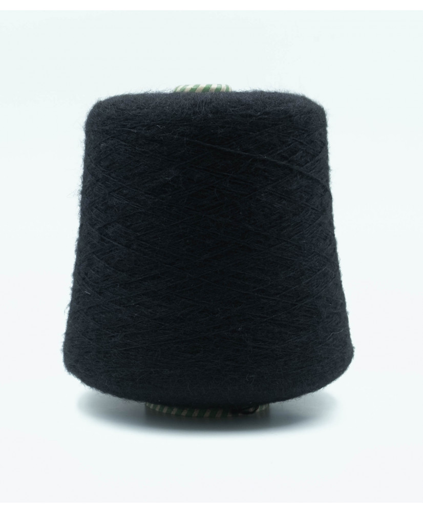 Silk 43% Alpaca 34% Nylon 15% Wool 8%
