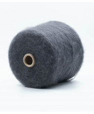 Regenerated mohair 24% Regenerated merino 32% Regenerated polyamide 21% Polyamide 23%