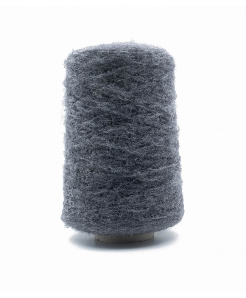 Baby alpaca 59% Cashmere 15% Fine merino 6% Polyamide 20%