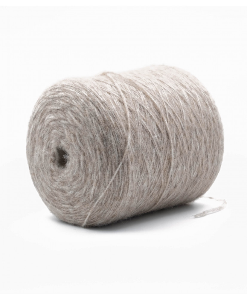Baby alpaca 56% Fine merino 10% Polyamide 34%