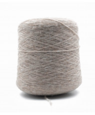 Baby alpaca 56% Fine merino 10% Polyamide 34%
