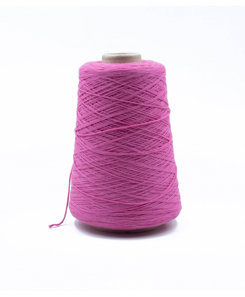 Cotton 58% Polyamide 28% Silk 14%
