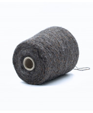 Viscose 36% Mohair 30% Polyamide 25% Polyester 9%
