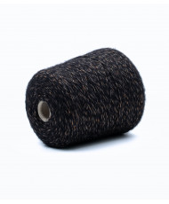 Viscose 36% Mohair 30% Polyamide 25% Polyester 9%