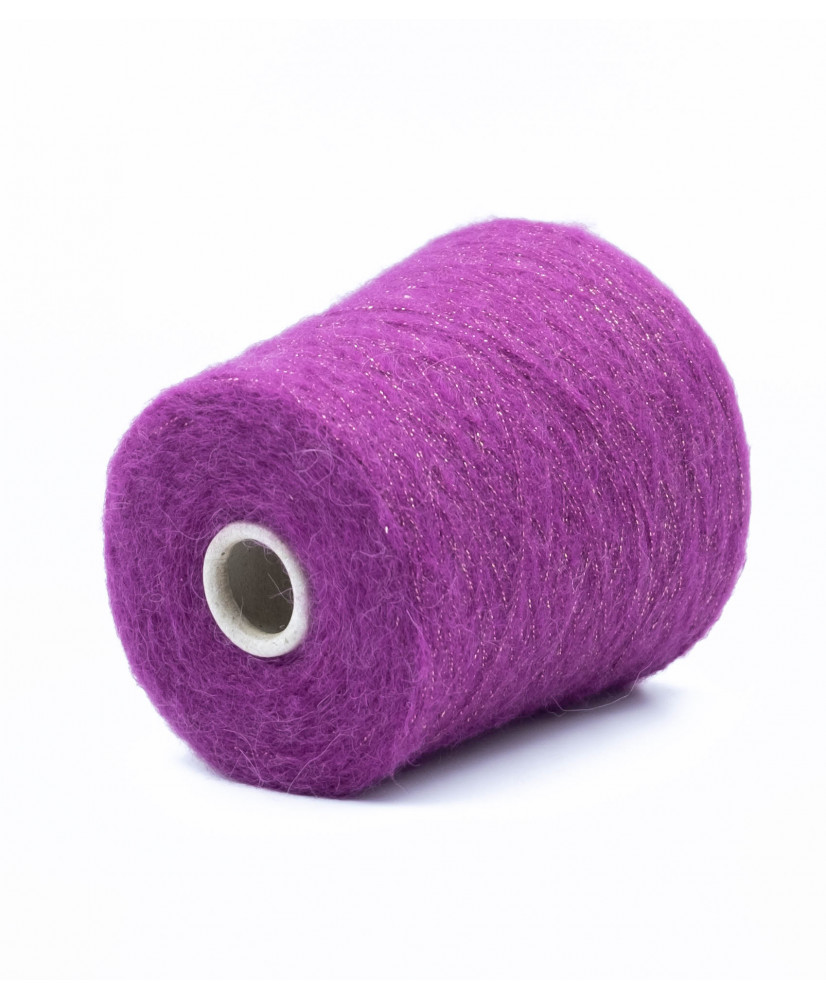 Alpaca 67% Wool 12% Polyamide 15% Polyester 6%