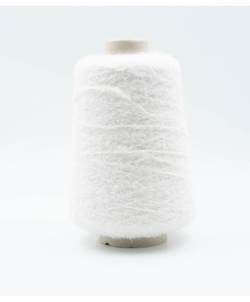 Cotone 47% Poliammide 26% Mohair 21% Lana 6%