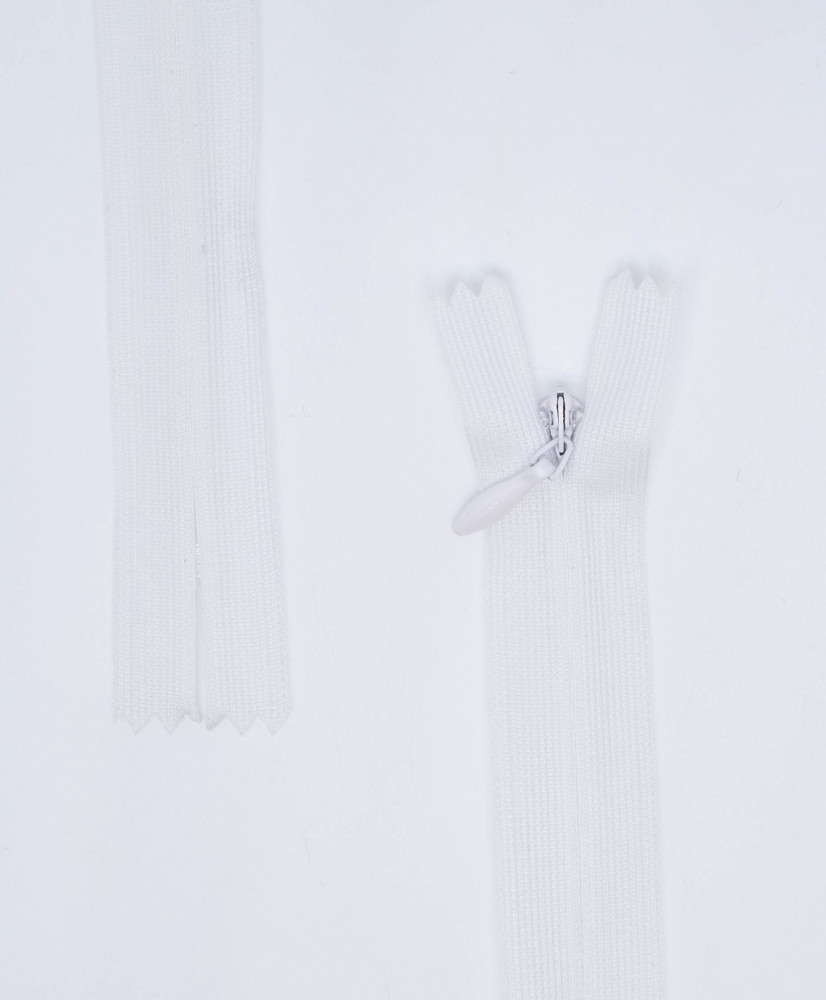 Fixed Zipper with Plastic Chain Slider Metal Invisible