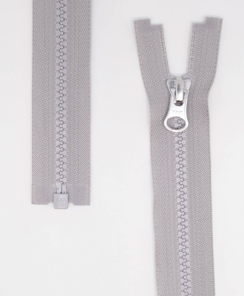 Plastic zipper with removable chain