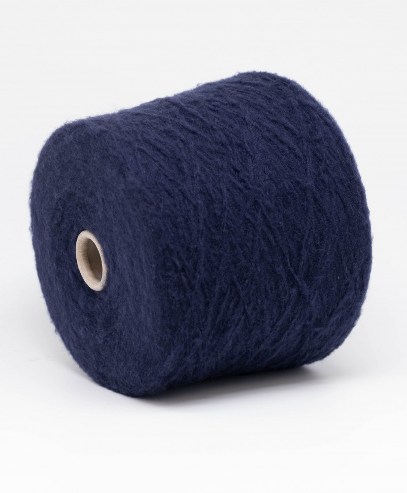 Merino 62% Cashmere 26% Polyamide 12%