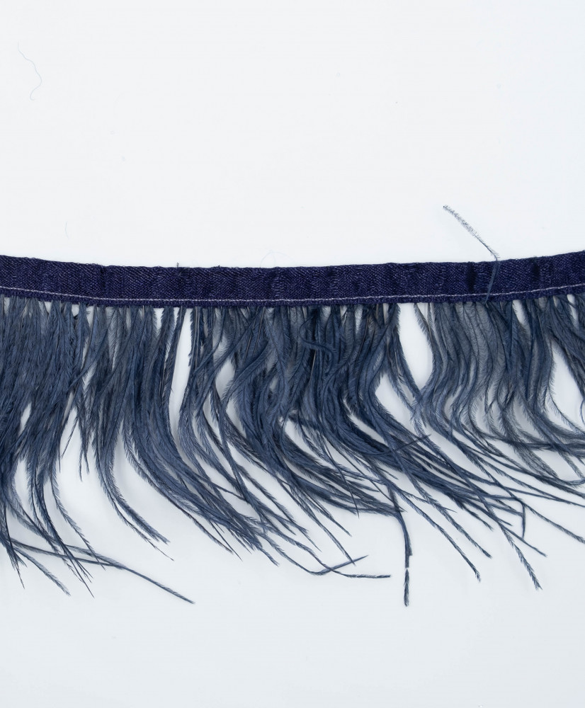 Frangia con piume di struzzo blue/rosse