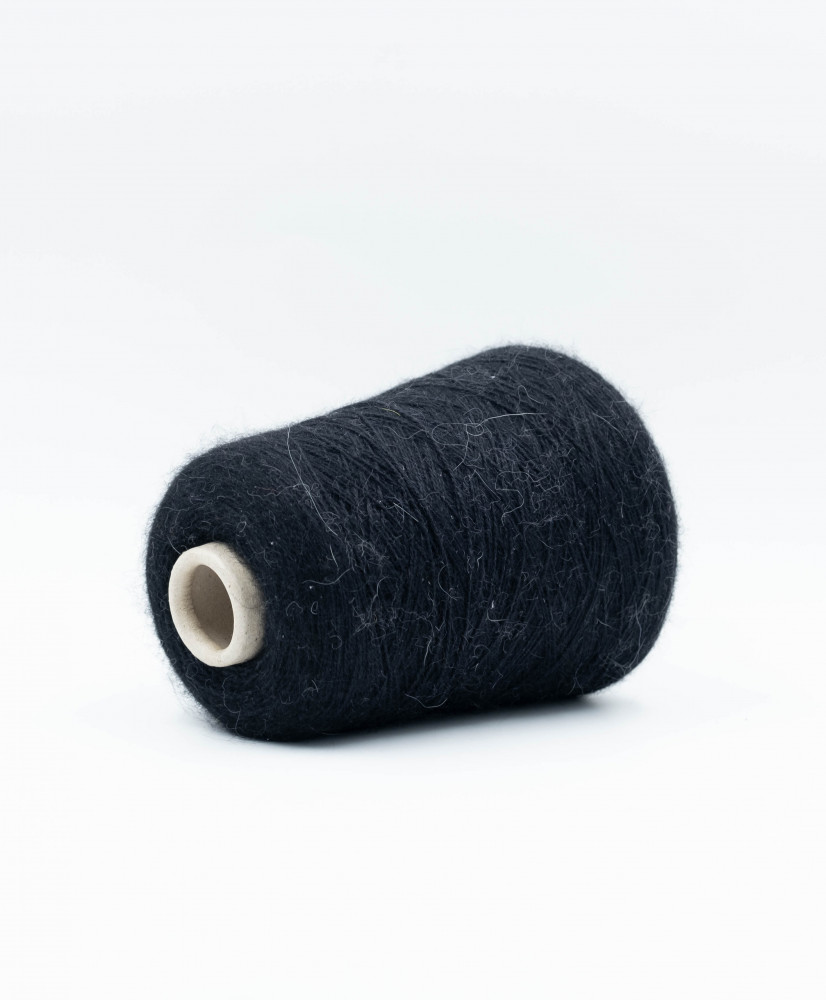 Angora 80% Polyamide 20%