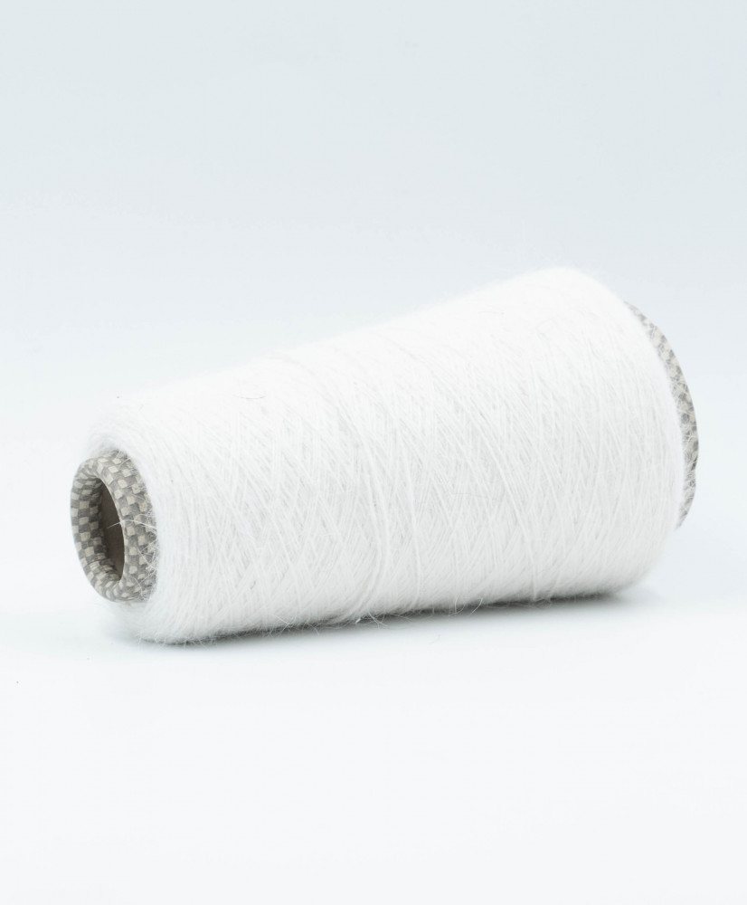 Angora 80% Poliammide 20%