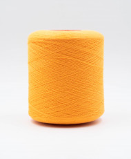 Merino 76% Cashmere 14% Solvron 10%.