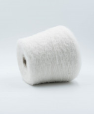 Baby Alpaca 56% Silk 16% Recycled Polyamide 20% Polyamide 8%