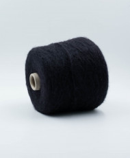 Baby Alpaca 56% Silk 16% Recycled Polyamide 20% Polyamide 8%
