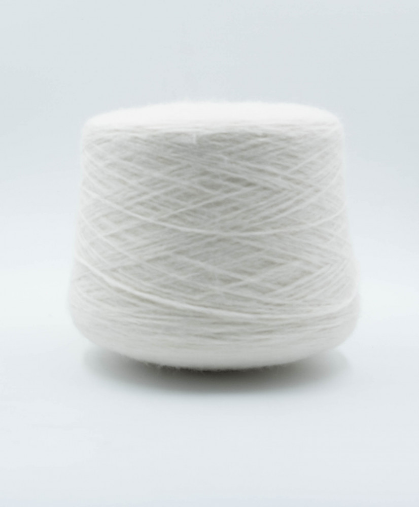 Alpaca 46% Polyamide 34% Wool 20%