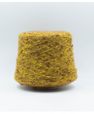 Merino 28% Mohair 10% Polyamide 22% Polyacrylic 40%.