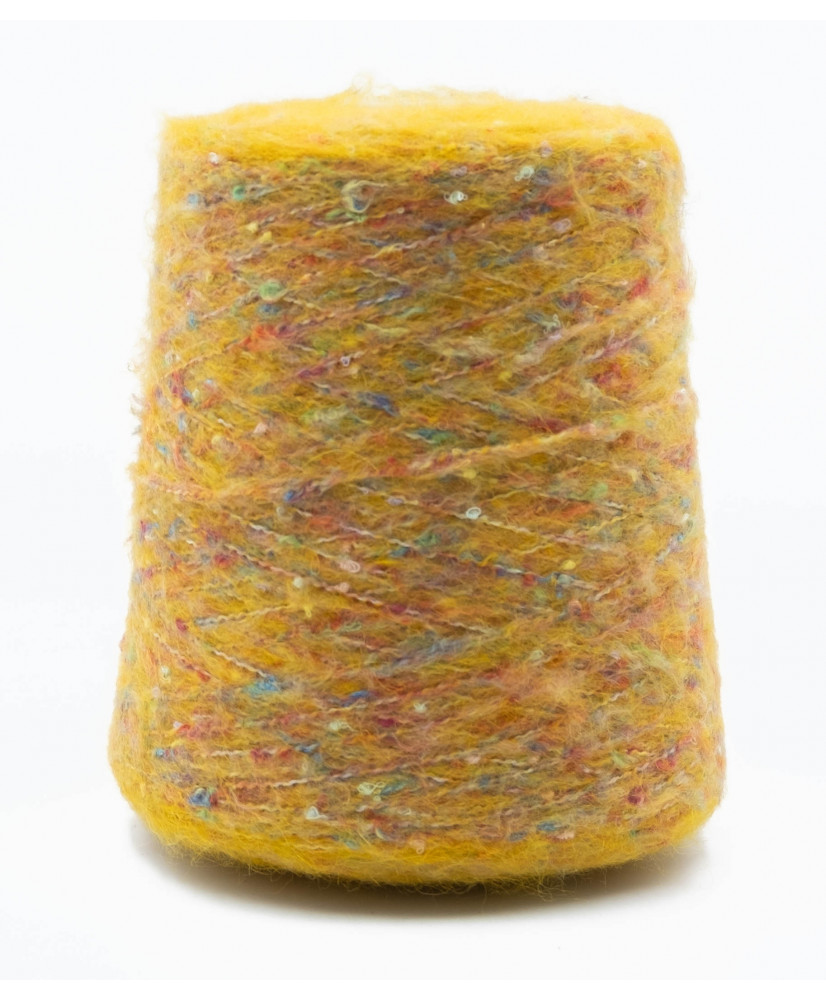 Cotton 39% Polyamide 28% Alpaca 26% Polyester 7%