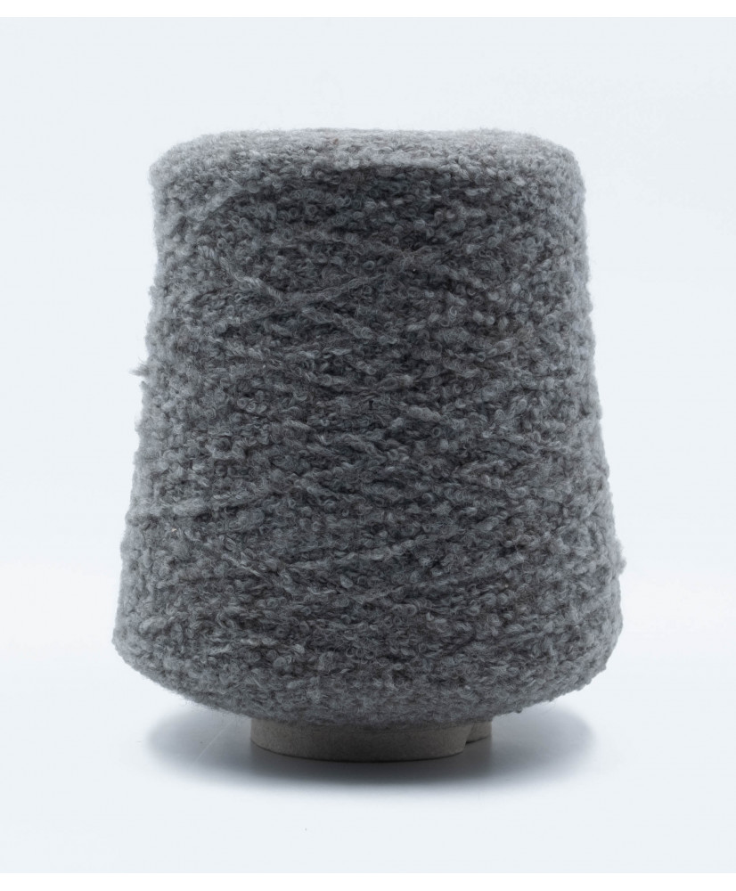 Merino 60% Yak 25% Polyamide 13% Elastane 2%