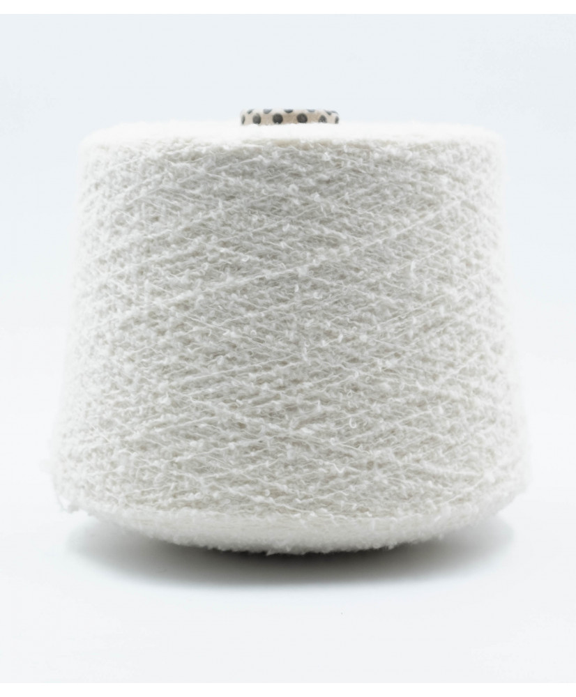 Cashmere 84% Poliammide 16%